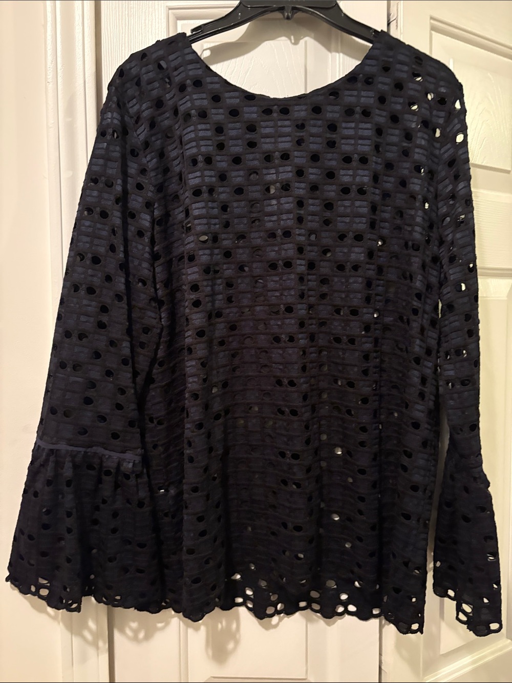 Ann Taylor Navy Eyelet Bell Sleeve Blouse size L